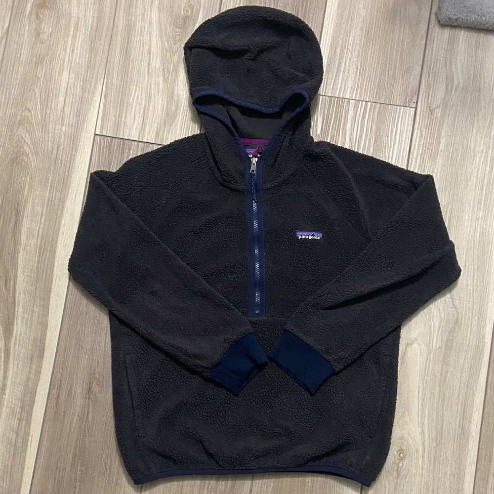 Patagonia | W's Shearling Hoody Pullover